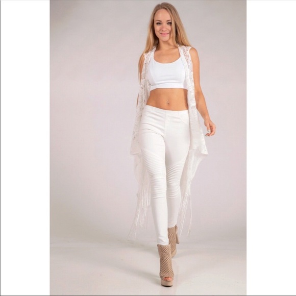 FRINGE HEM LACE SHRUGS - Picture 2 of 2